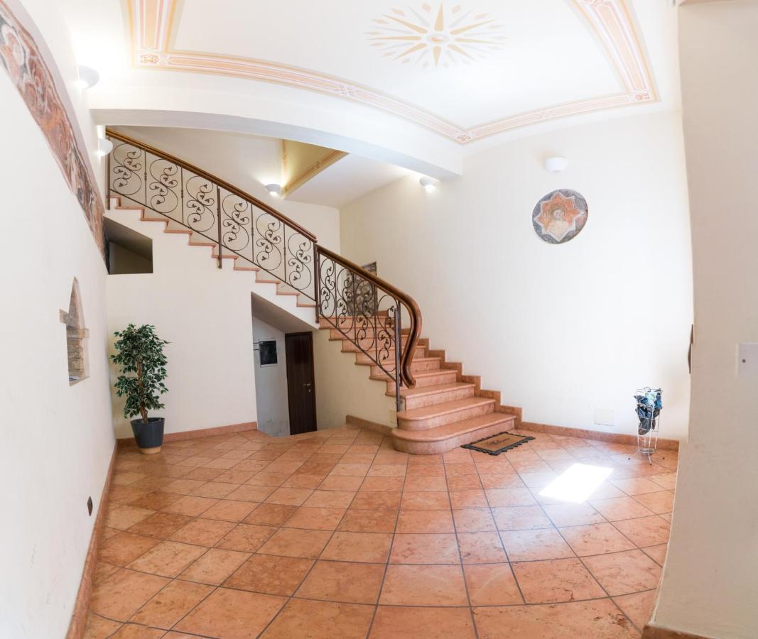 Welcome Traveller Il Borgo Apartment Bardolino Exterior foto